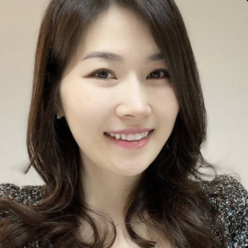 Hyuna Lee (Senior Development Manager at Corio Generation)